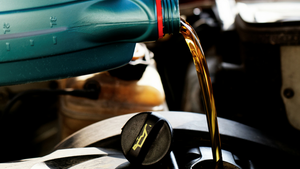 SYNTHETIC OILS – WHEN YOU SHOULD USE THEM